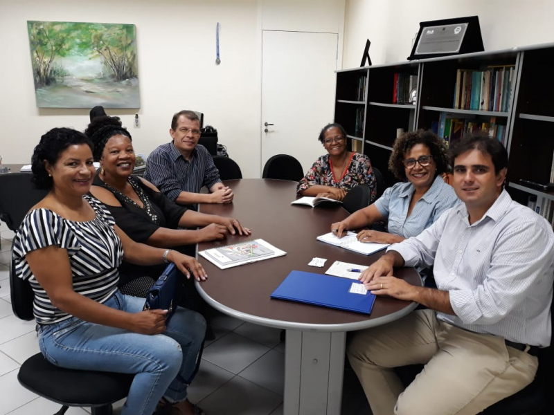 Diretor Murilo Gaspardo se reúne com Diretoria Regional de Ensino e lideranças do grupo “Igualdade Racial” da ONG Mulheres do Brasil